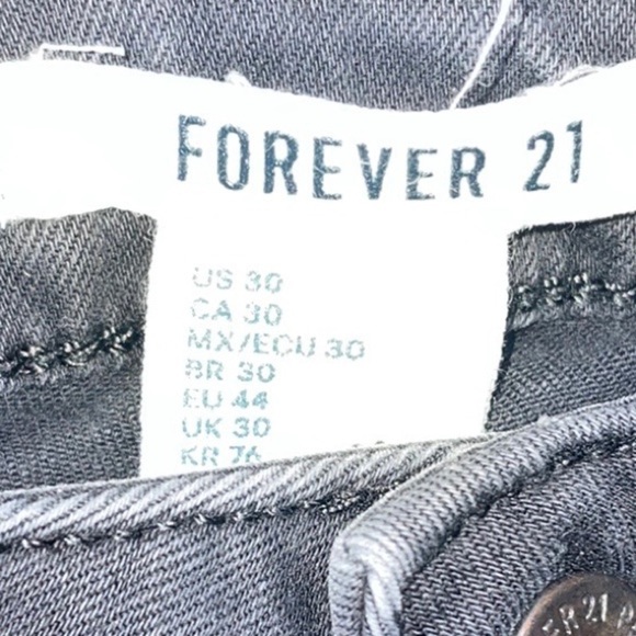 Forever 21 black / Gray Wash Denim Jeans Busted knees Size 30 High Rise Waist - Picture 4 of 9